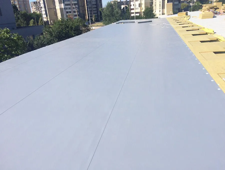 Срок службы мембранной кровлифото